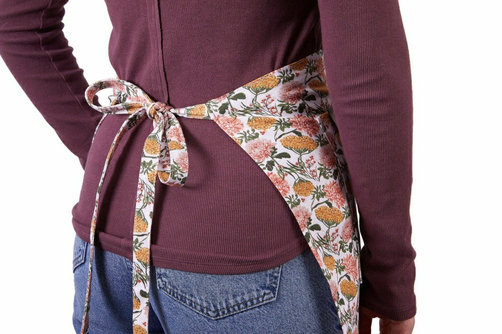 Gardener's Half Apron | Plow & Hearth
