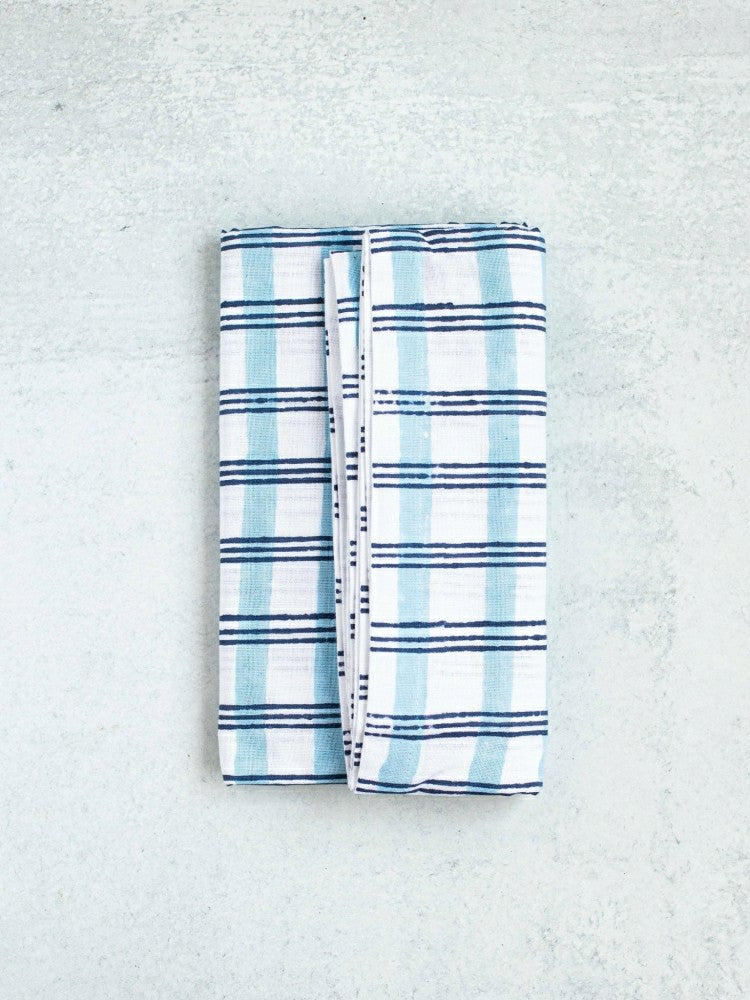Table Runner - Plaid, Navy & Uniform Blue | Plow & Hearth