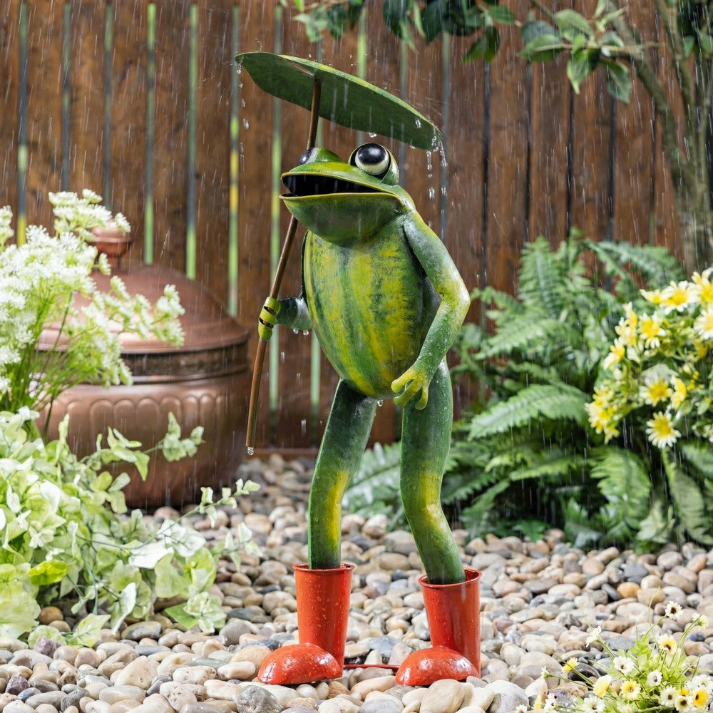 Frog with Umbrella Garden Statue | Plow & Hearth