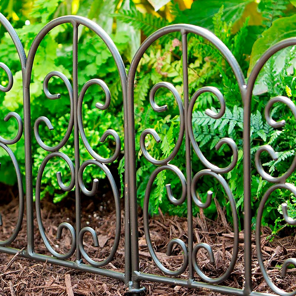 Montebello Iron Garden Edging | Plow & Hearth