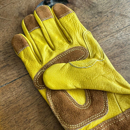 Long Garden Gloves - Rose Pruning Gloves (Soft Cowhide) | Plow & Hearth