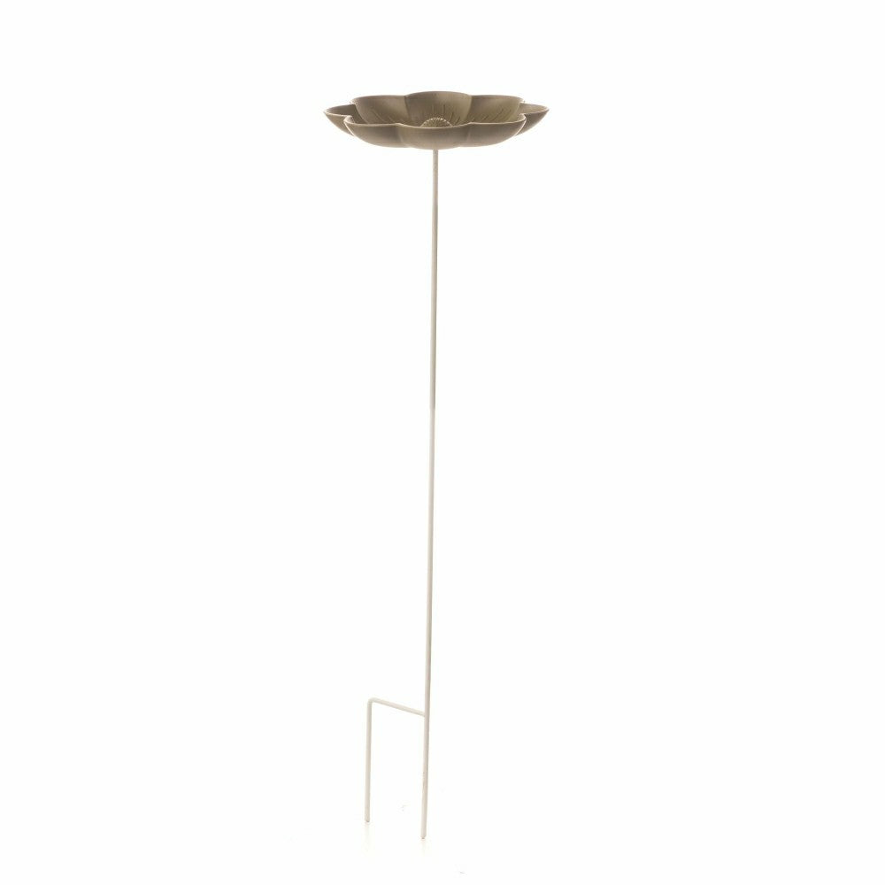 Bamboo Staked Birdfeeder | Plow & Hearth