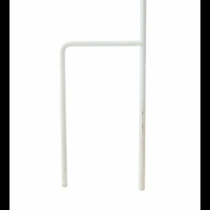 Bamboo Staked Birdfeeder | Plow & Hearth