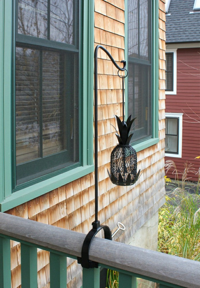 Pineapple Bird Feeder | Plow & Hearth