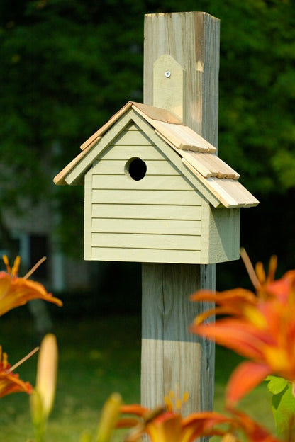 Cape Cod Wren House | Plow & Hearth
