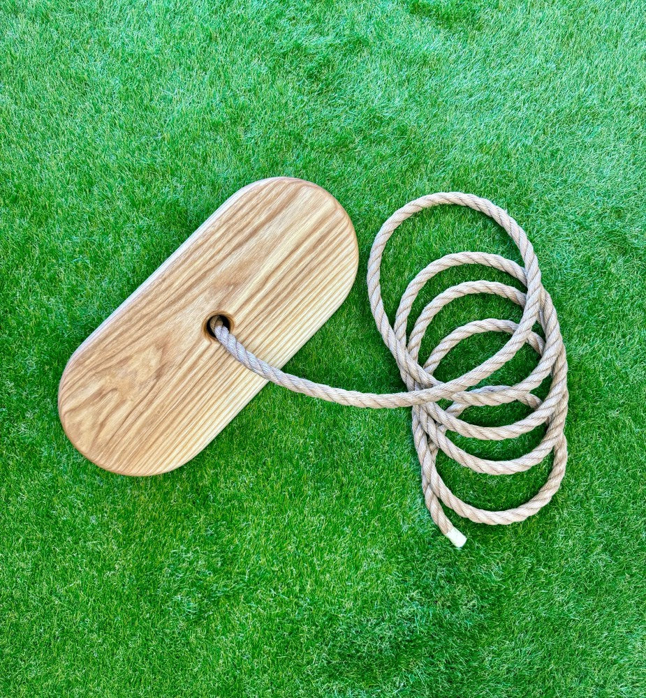 Oval Style Tree Swing | Plow & Hearth