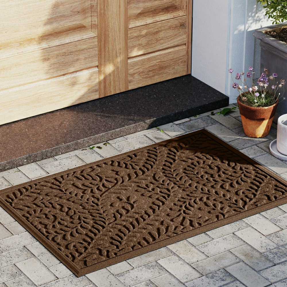 WaterHog® Indoor/Outdoor Leaves Doormat, 2' x 3' | Plow & Hearth