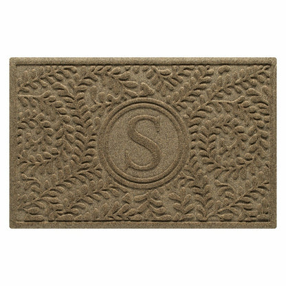 Boxwood Monogram Indoor/Outdoor Door Mat, 2'x3' | Plow & Hearth