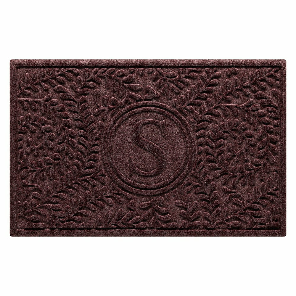Boxwood Monogram Indoor/Outdoor Door Mat, 2'x3' | Plow & Hearth