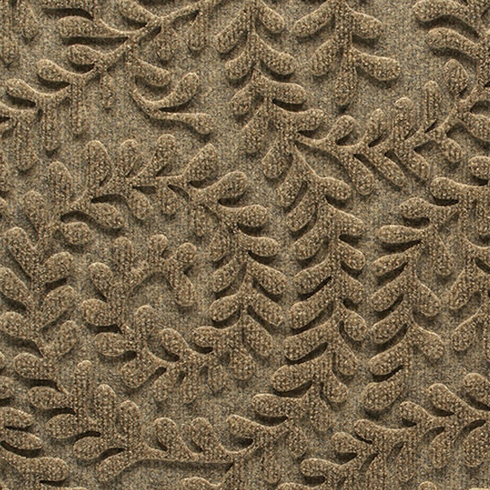 Boxwood Monogram Indoor/Outdoor Door Mat, 2'x3' | Plow & Hearth