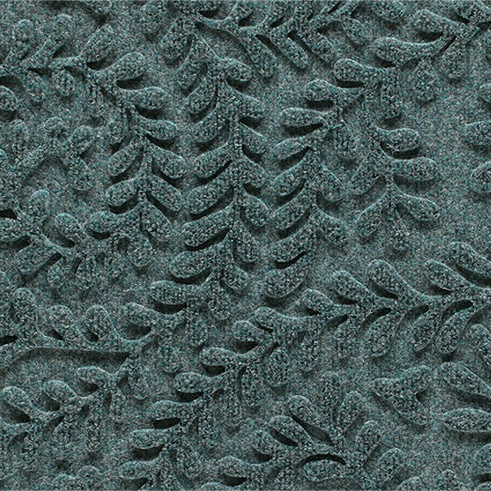 Boxwood Monogram Indoor/Outdoor Door Mat, 2'x3' | Plow & Hearth