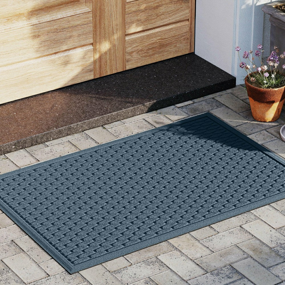 WaterHog® Indoor/Outdoor Hampton Doormat, 2' x 3' | Plow & Hearth
