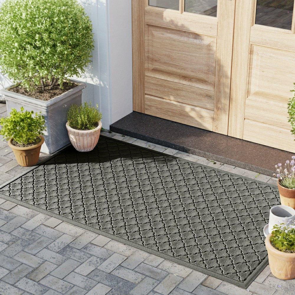 WaterHog® Cordova 4'x6' Indoor Outdoor Doormat | Plow & Hearth