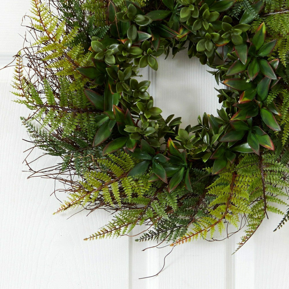 23” Assorted Fern Wreath | Plow & Hearth