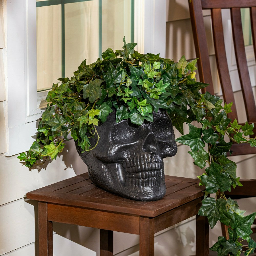 Skull shaped planter pot, 11"x 16"x 11.5" | Plow & Hearth