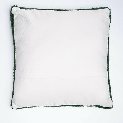 Indoor/Outdoor Geranium Hooked Polypropylene Throw Pillow | Plow & Hearth