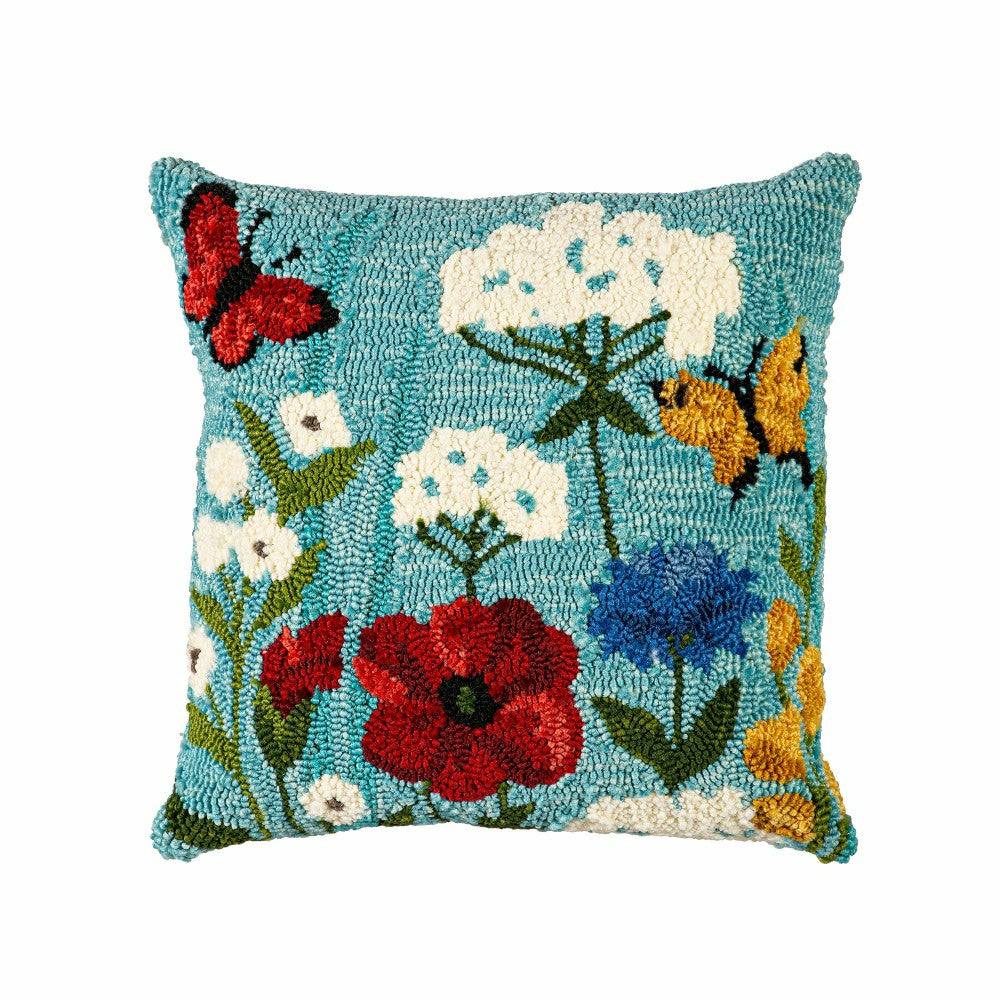 Indoor/Outdoor Hooked Polypropylene Wildflower Throw Pillow 18"x18" | Plow & Hearth