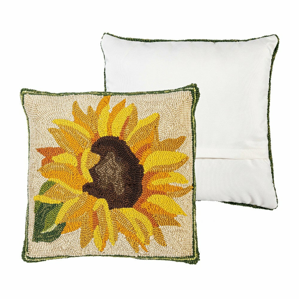 Indoor/Outdoor Sunflower Hooked Polypropylene Throw Pillow 18"x18" | Plow & Hearth