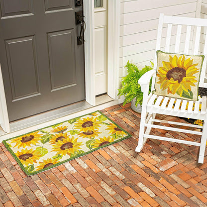 Indoor/Outdoor Sunflower Hooked Polypropylene Throw Pillow 18"x18" | Plow & Hearth