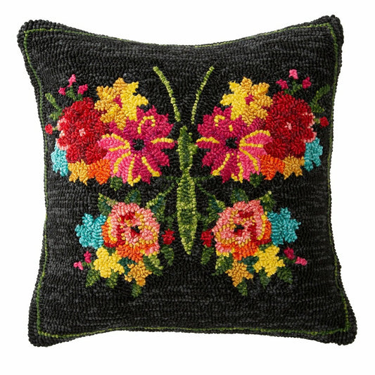 Indoor/Outdoor Fresh Picked Hooked Polypropylene Throw Pillow | Plow & Hearth
