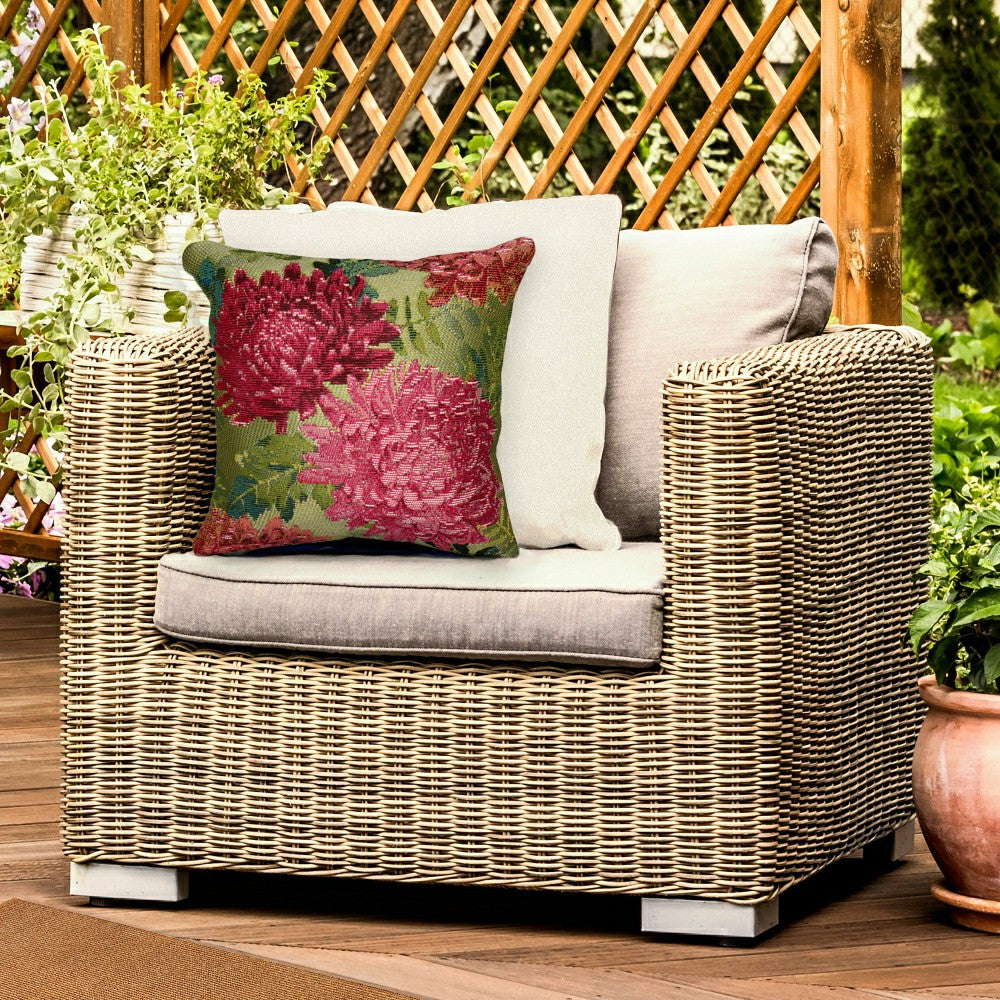 Indoor/Outdoor Chrysanthemum Polypropylene Throw Pillow | Plow & Hearth