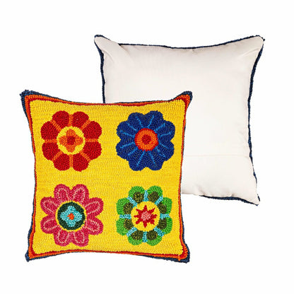 Indoor/Outdoor Palermo Floral Hooked Polypropylene Throw Pillow | Plow & Hearth