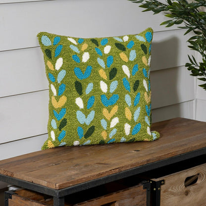 Indoor/Outdoor Hooked Polypropylene Sprouts Throw Pillow 18"x18" | Plow & Hearth