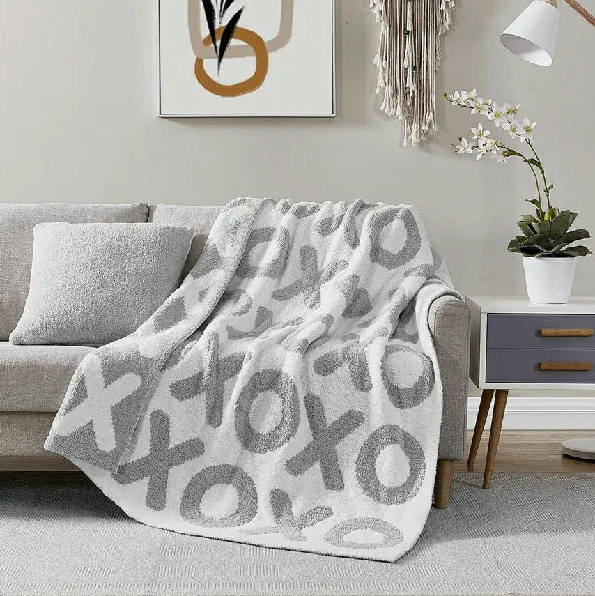 XOXO Throw Blanket | Plow & Hearth