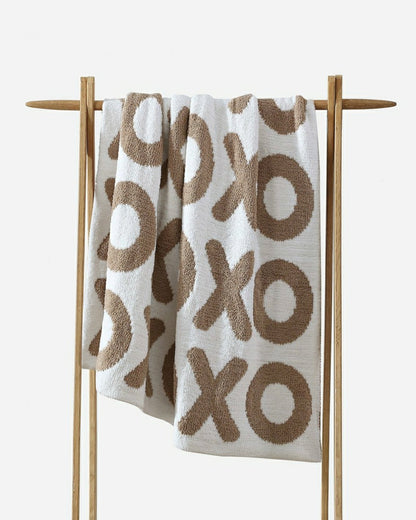 XOXO Throw Blanket | Plow & Hearth