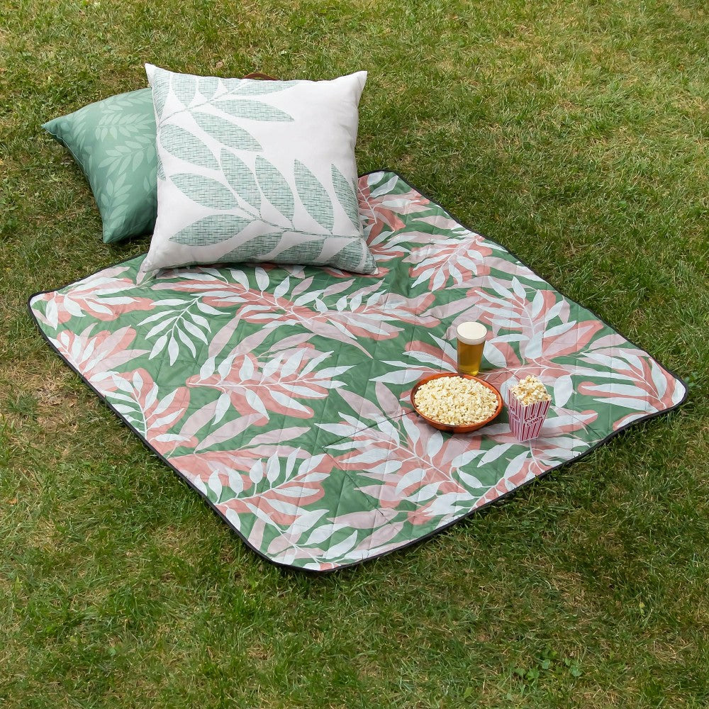 Bethany Leaf Fold-Up Blanket Tote | Plow & Hearth