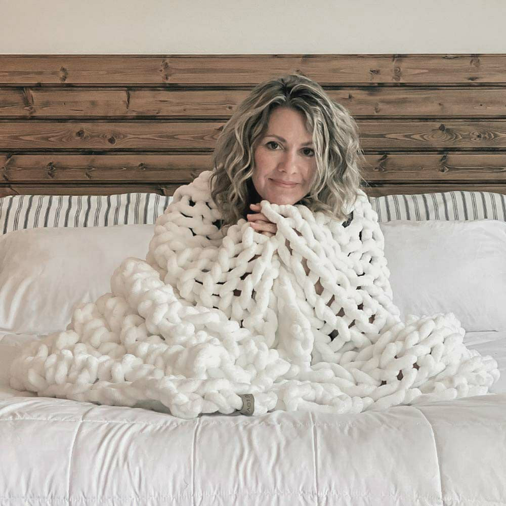 Infinite Chunky Knit Blanket, Minky, 43” x 70”, Blanc | Plow & Hearth