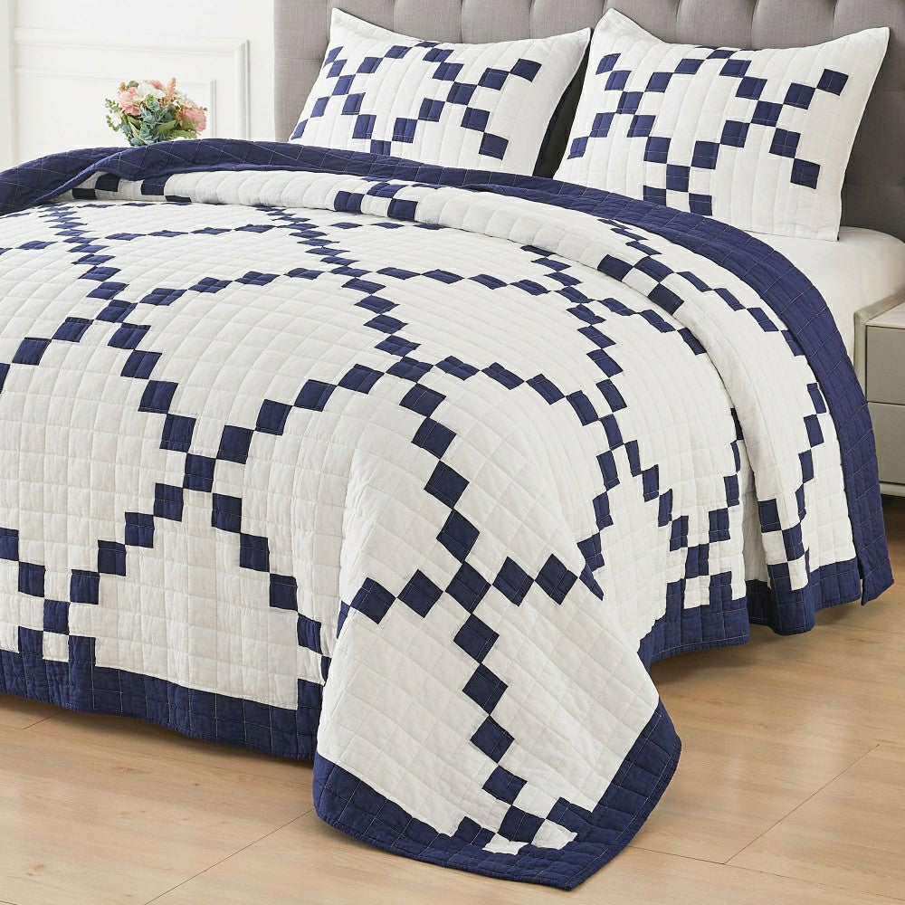 Irish Chain Patchwork Cotton Quilt Set | Plow & Hearth