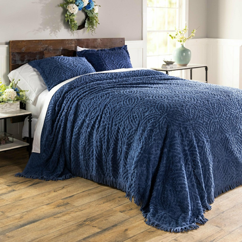 King Size Wedding Ring Tufted Chenille Bedspread | Plow & Hearth