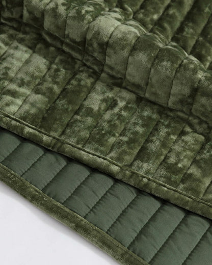 Velvet Quilt | Plow & Hearth