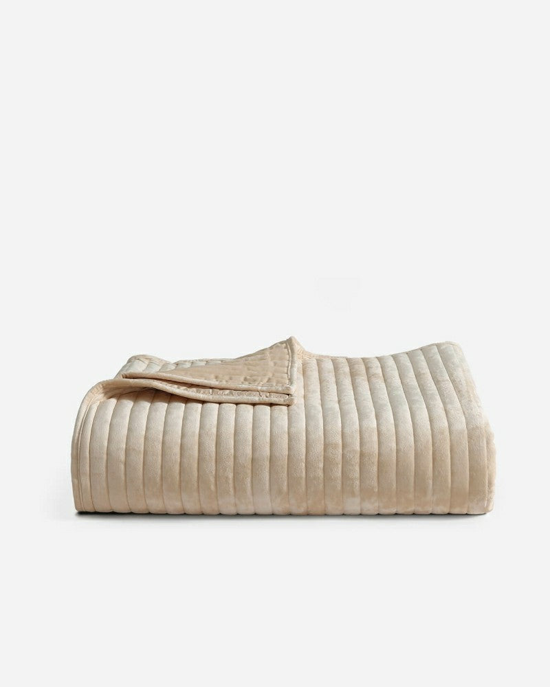 Velvet Quilt | Plow & Hearth