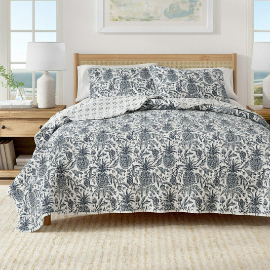Bernice Coastal Printed Cotton Quilt Set | Plow & Hearth