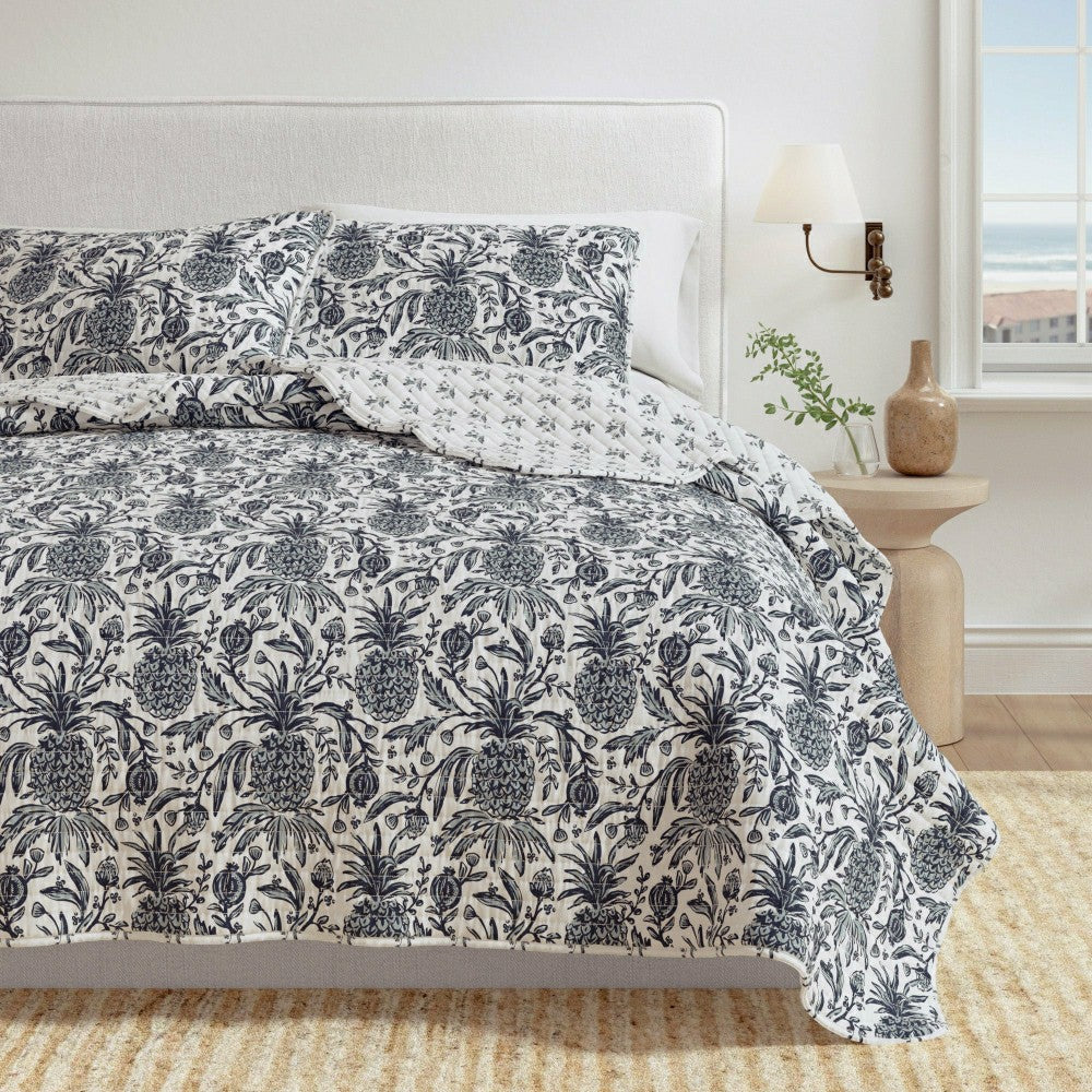 Bernice Coastal Printed Cotton Quilt Set | Plow & Hearth