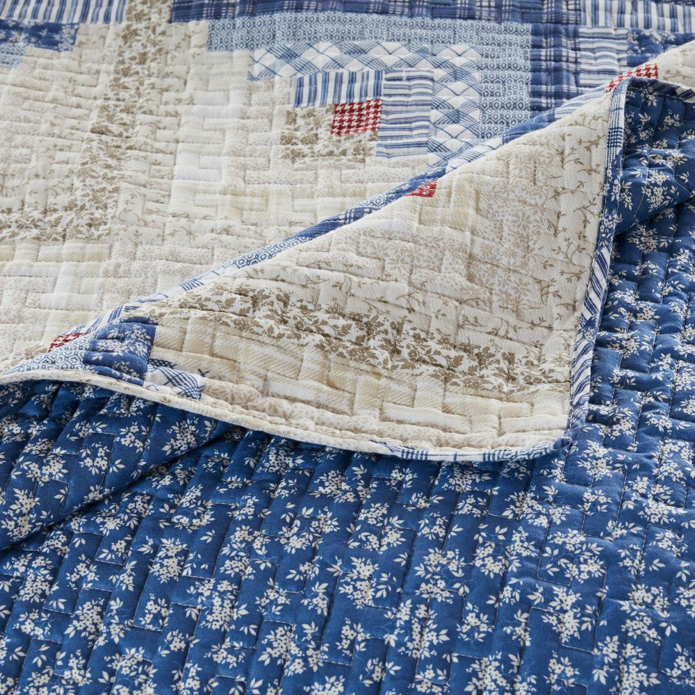 Cottage Cabin Reversible Bedding | Plow & Hearth