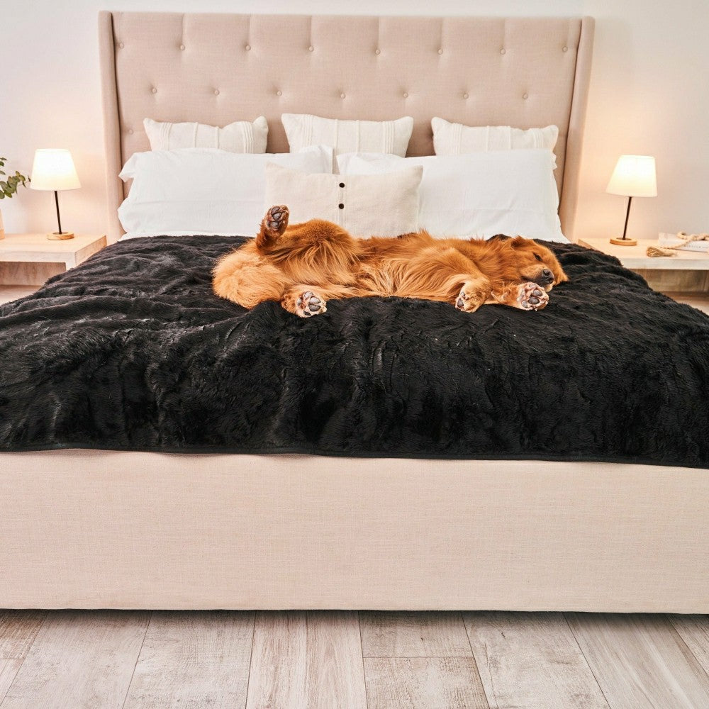 PupProtector™ Short Fur Waterproof Throw Blanket - Midnight Black | Plow & Hearth