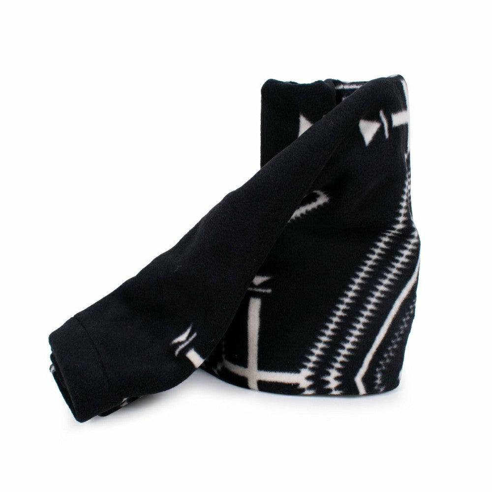Pendleton Fleece Crate Blanket | Plow & Hearth