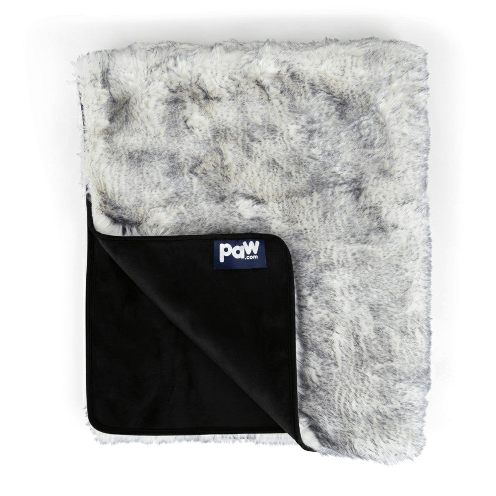 PupProtector™ Luxe Waterproof Faux Fur Blanket | Plow & Hearth