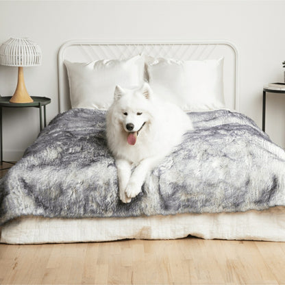 PupProtector™ Luxe Waterproof Faux Fur Blanket | Plow & Hearth