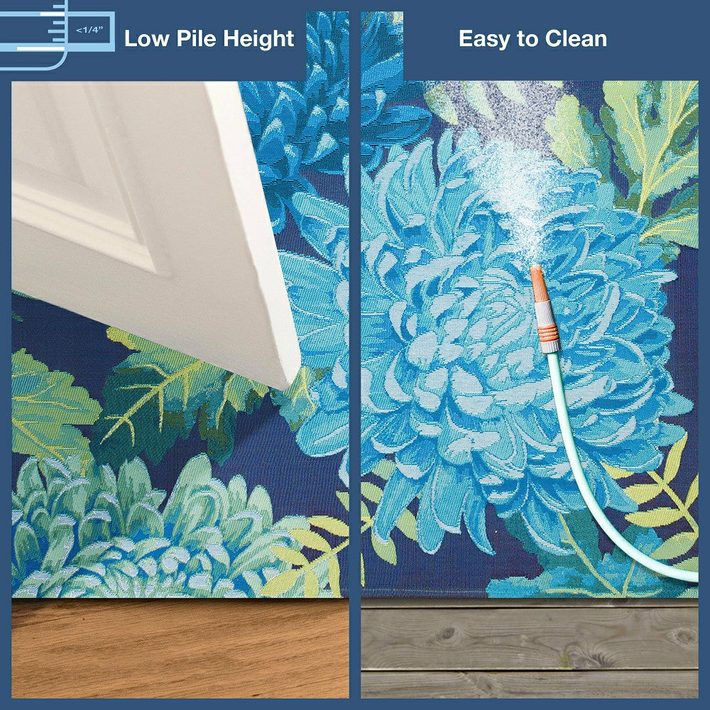Indoor/Outdoor Chrysanthemum Polypropylene Rug, 23" x 7'6" Runner | Plow & Hearth