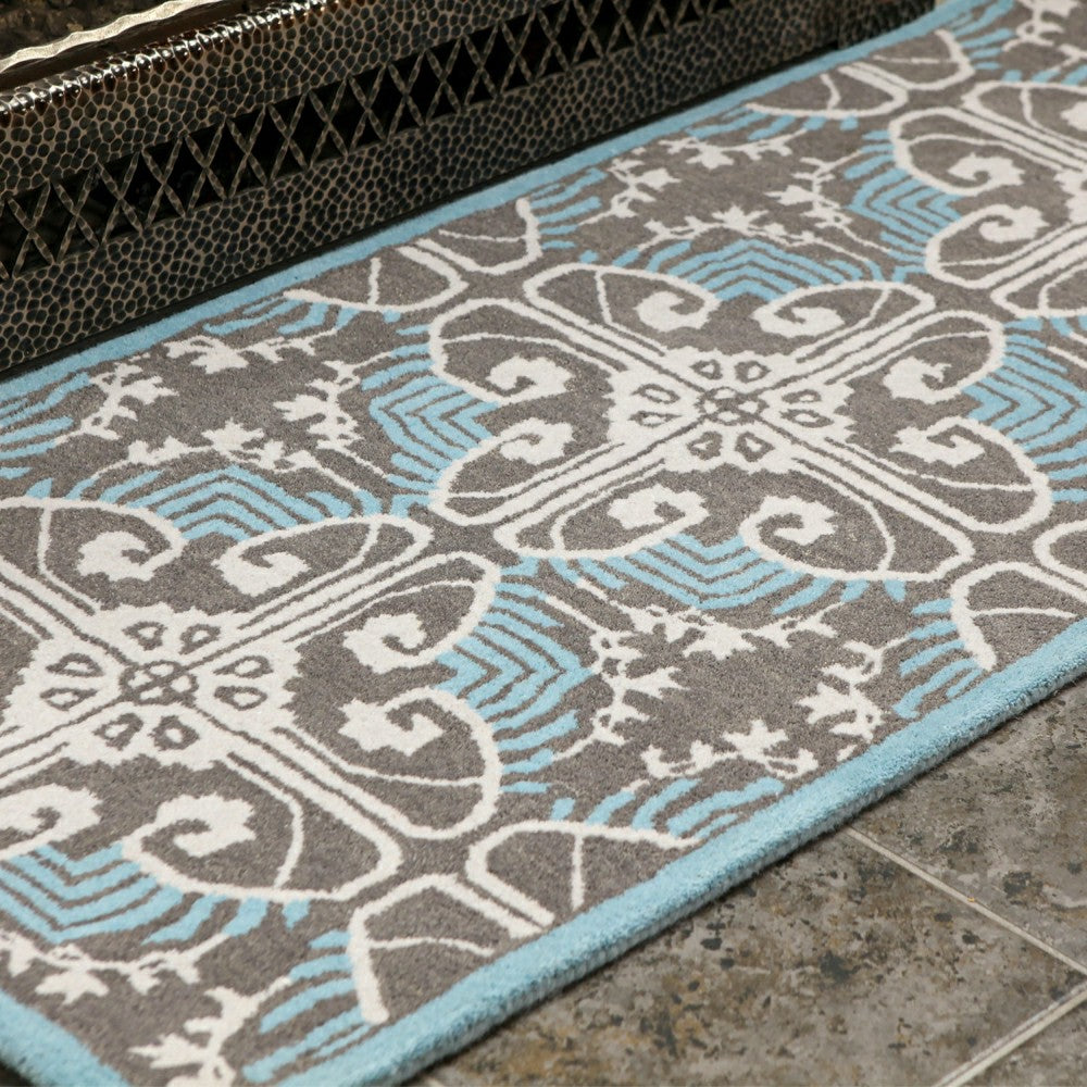 Art Deco Classic Rug, 56"x26" | Plow & Hearth