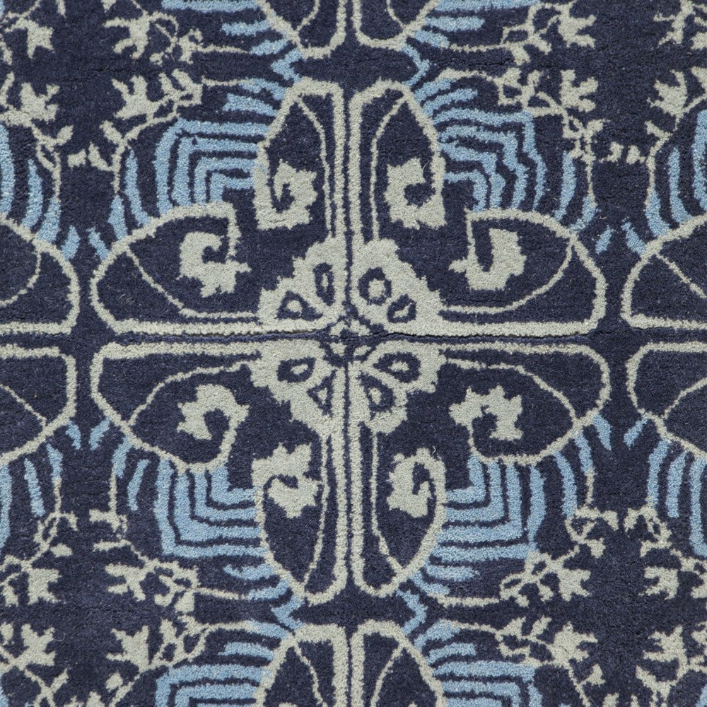 Art Deco Classic Rug, 56"x26" | Plow & Hearth