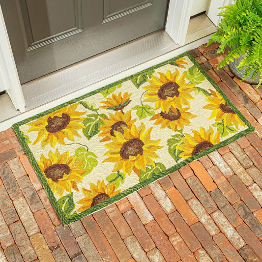 Indoor/Outdoor Sunflower Hooked Polypropylene Accent Rug 24"x42" | Plow & Hearth