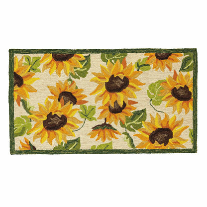 Indoor/Outdoor Sunflower Hooked Polypropylene Accent Rug 24"x42" | Plow & Hearth