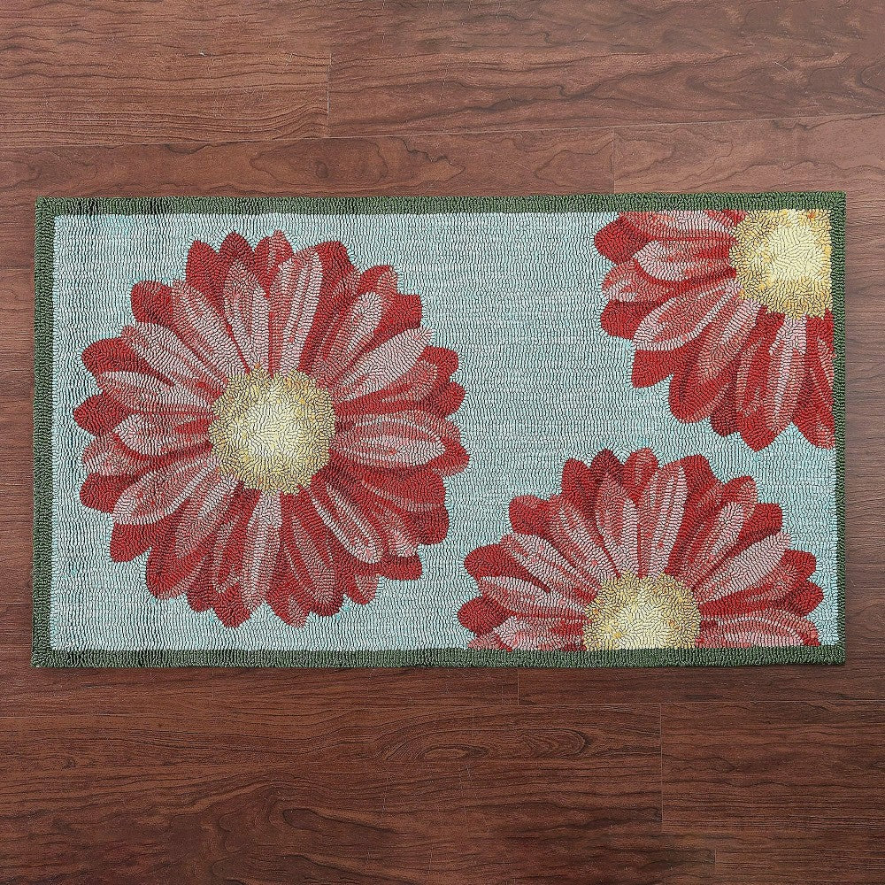 Rectangular Outdoor rug, Daises | Plow & Hearth