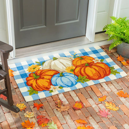 Indoor/Outdoor Pumpkin Patch Polypropylene Accent Rug 24"x42" | Plow & Hearth