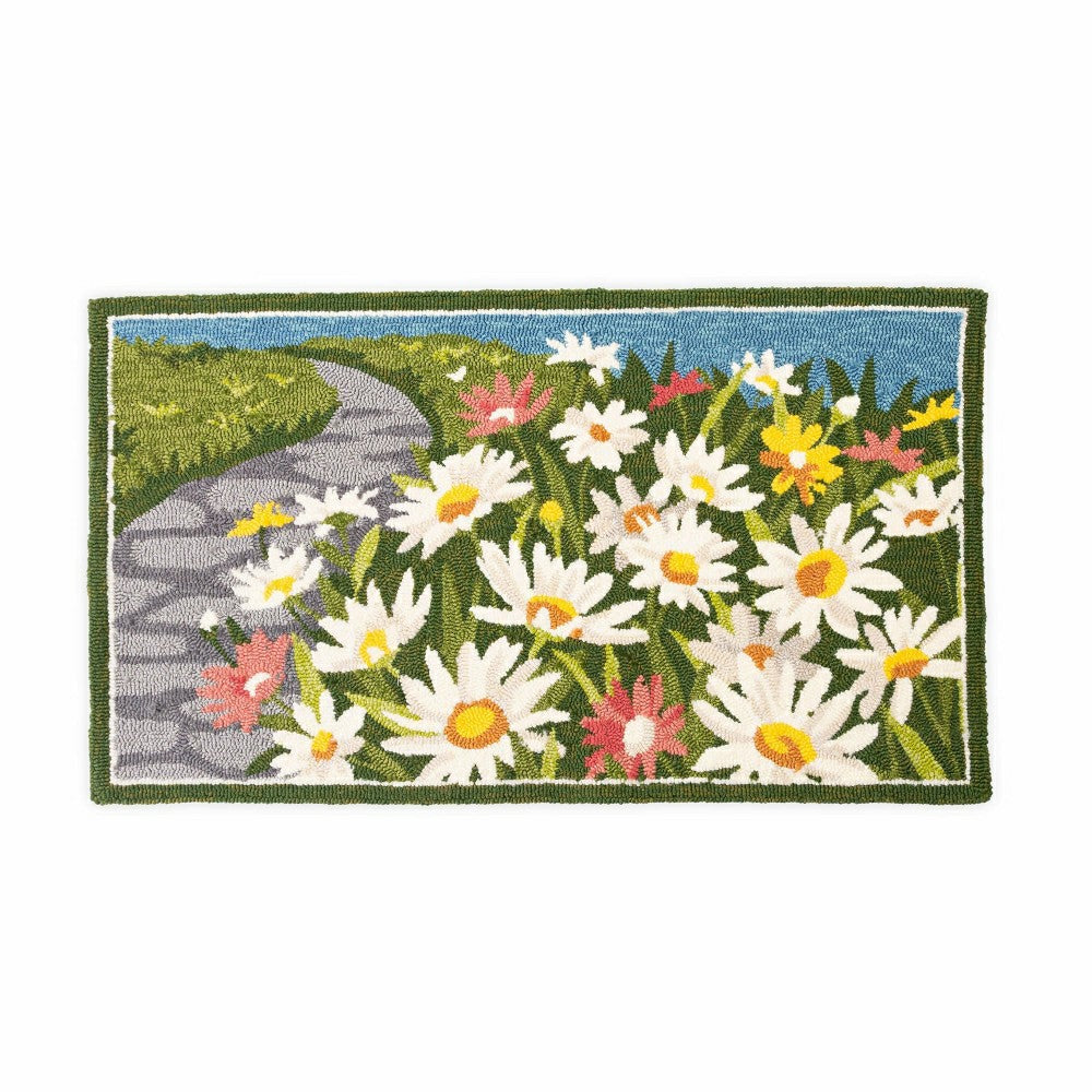 Indoor/Outdoor Daisy Walk Hooked Polypropylene Accent Rug | Plow & Hearth
